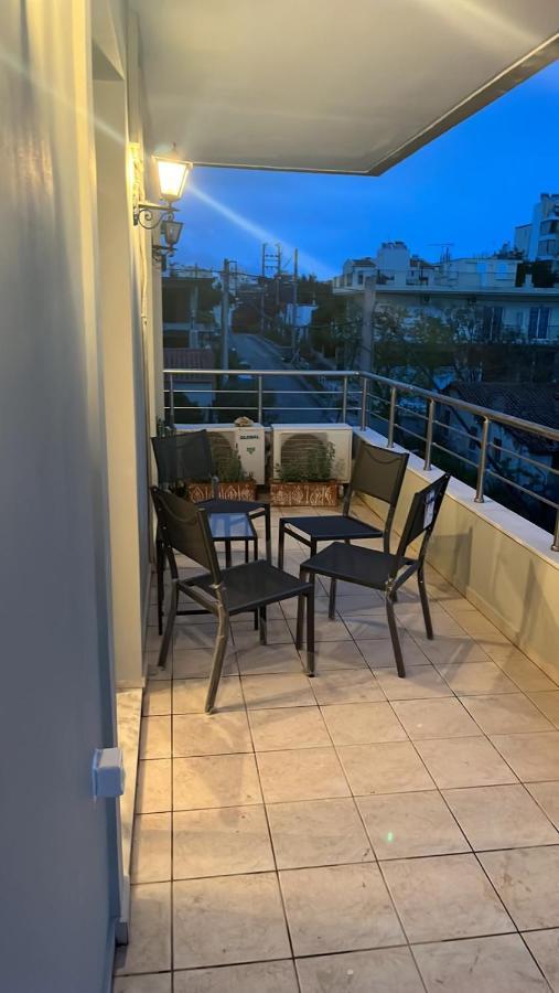 Christos Apartment Rafína Екстериор снимка