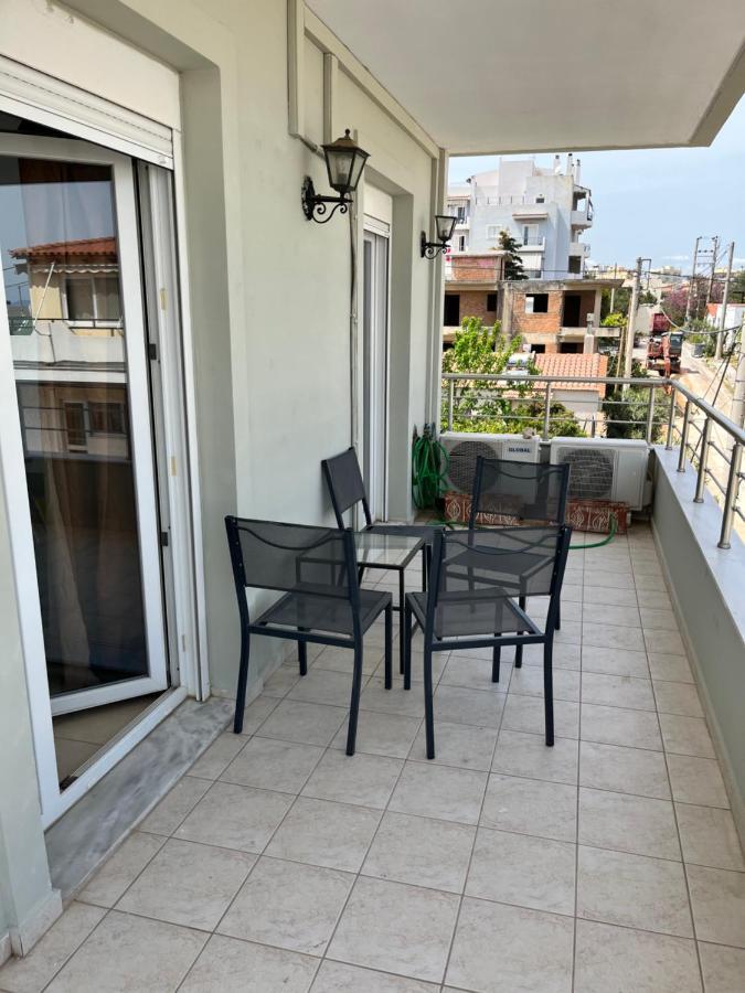 Christos Apartment Rafína Екстериор снимка